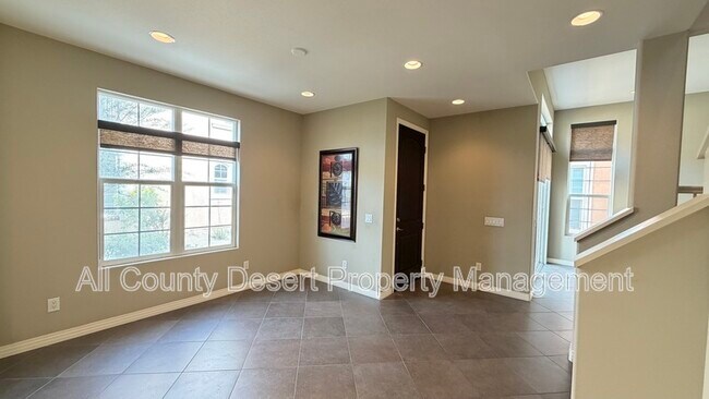 Building Photo - 52275 Desert Spoon Ct