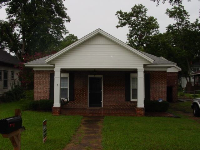 Downtown Living In Cartersville House For Rent In Cartersville Ga Apartments Com