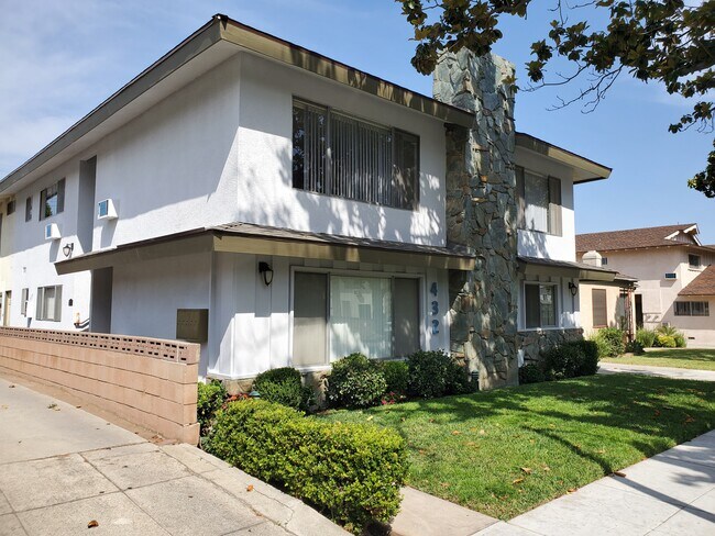 Foto del edificio - 432 N Monterey St