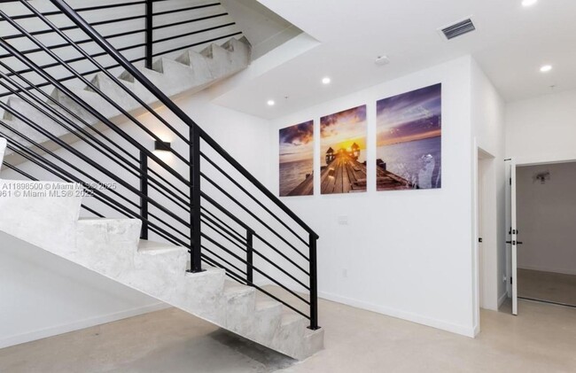 Photo - 7107 NE 4th Ct Townhome