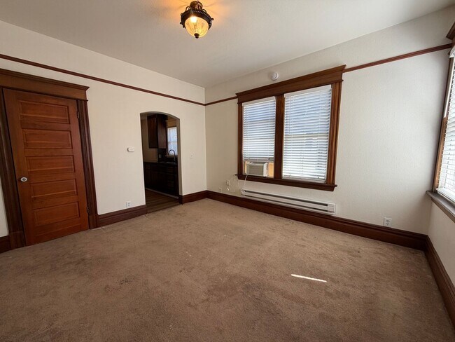 Foto del edificio - 460 N 3rd St