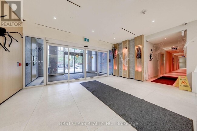 Building Photo - 5 Defries St