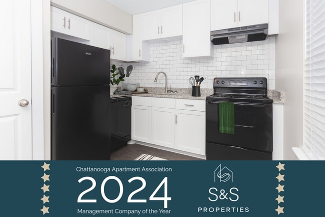 Building Photo - The Hills at Oakwood Apartment Homes