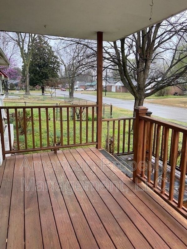 Foto del edificio - 2505 S Quebec Ave