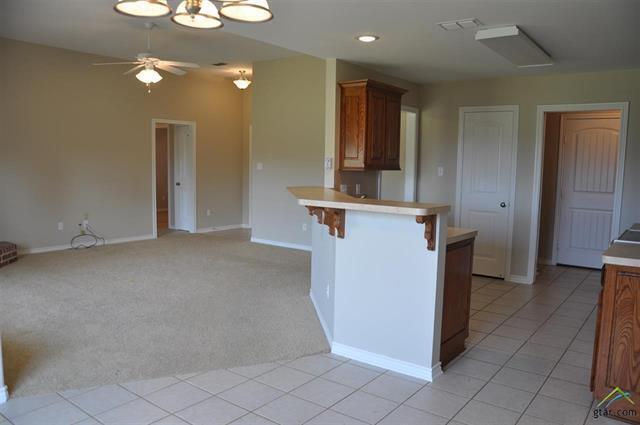 Foto del edificio - Coming Soon: Stunning 3 Bedroom, 2 Bathroo...