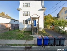 Building Photo - 634 Garden St
