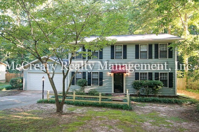 Building Photo - 3301 Creek Hollow Dr