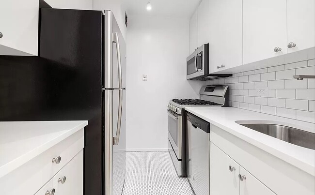 Building Photo - 245 East 44th Street