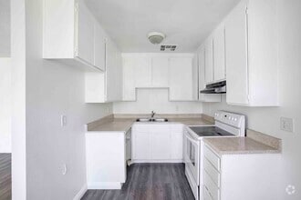 Interior Photo - Casa Del Cielo Apartments