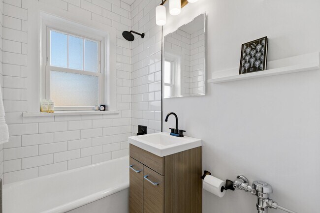 Foto del edificio - 2744 N Hampden Ct