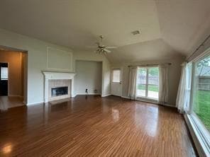 Building Photo - 7902 Fall Hollow Dr