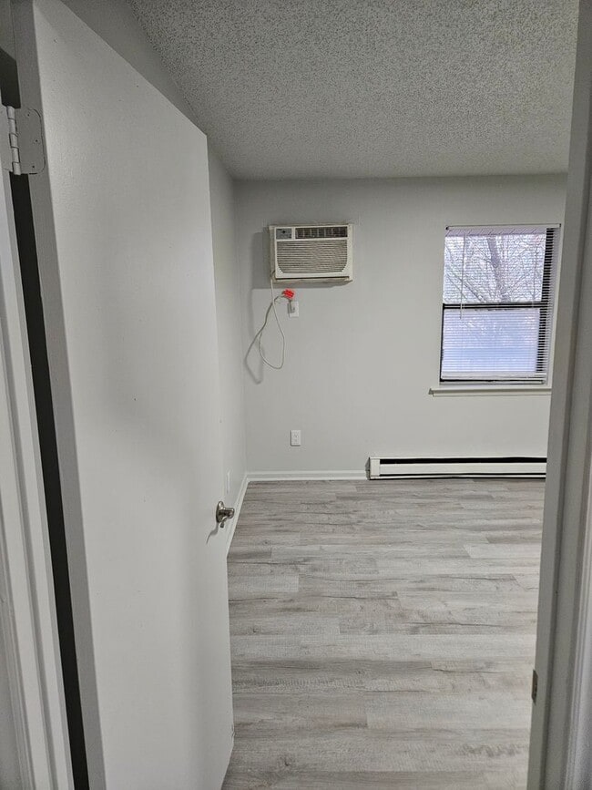 Interior Photo - Boulevard West Apartments