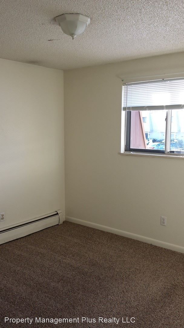 Foto del edificio - 1344 S Coffman St