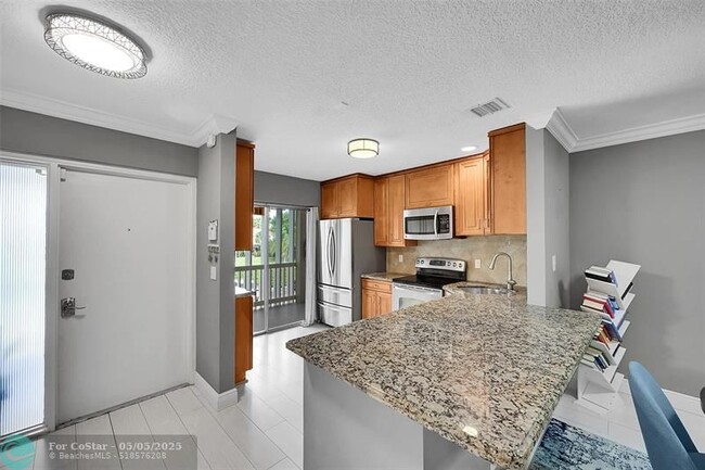 Building Photo - 11800 Ave of the PGA