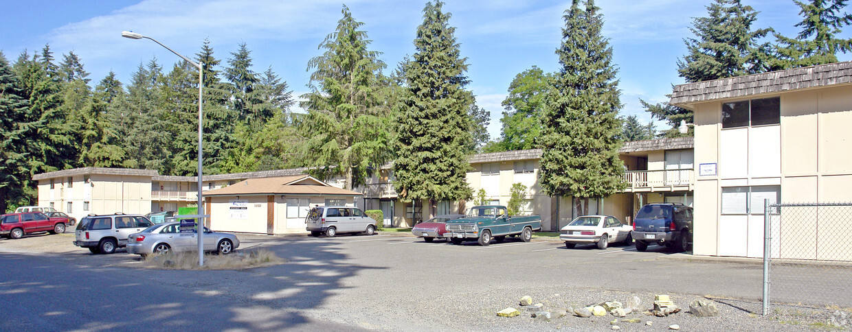 Primary Photo - Pacific Ridge Apartments