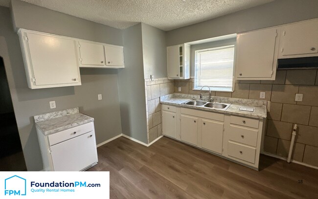 Foto del edificio - 1721 W Silver St