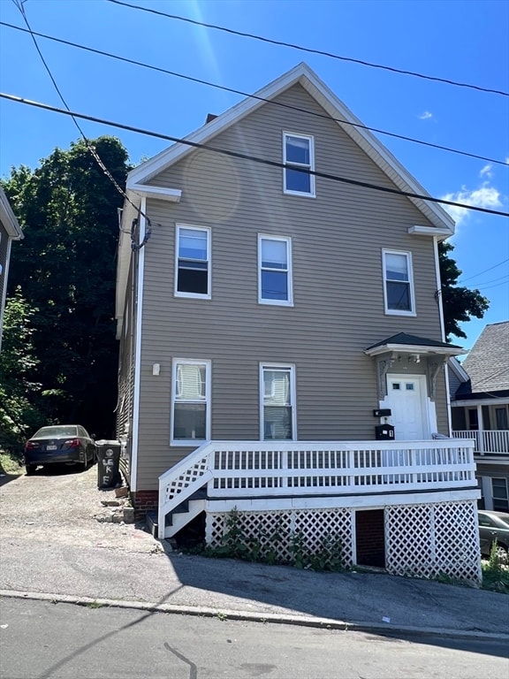 565858 Arch St Unit 2, Haverhill, MA 01832 Room for Rent in