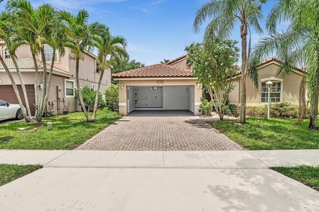 Foto del edificio - 14365 NW 14th Ct