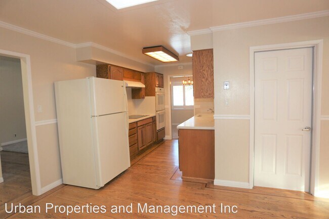 Foto del edificio - 3 br, 2 bath House - 461 Markham Avenue