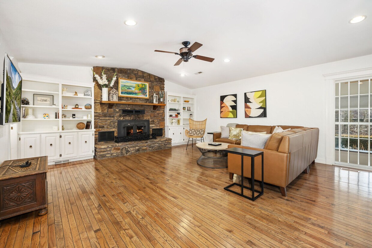 Foto principal - 8442 E McNelly Rd