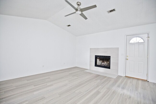 Foto del edificio - ***3061 WildFlower***