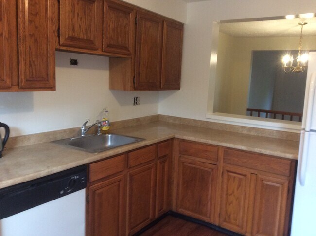 Foto del edificio - 7602 Quincewood Ct