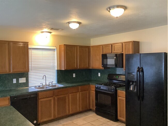 Foto del edificio - 1423 Hunter Green Ln