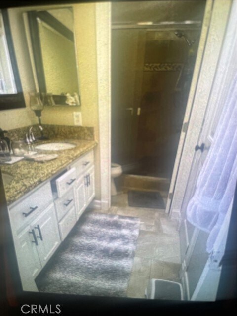 Foto del edificio - 824 Beal Ct