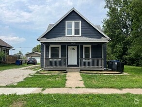 Building Photo - 2538 4th Ave