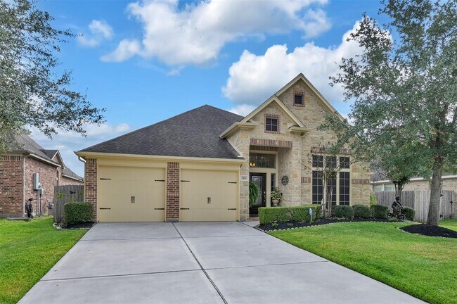 Building Photo - 2850 Woodland Glen Ln
