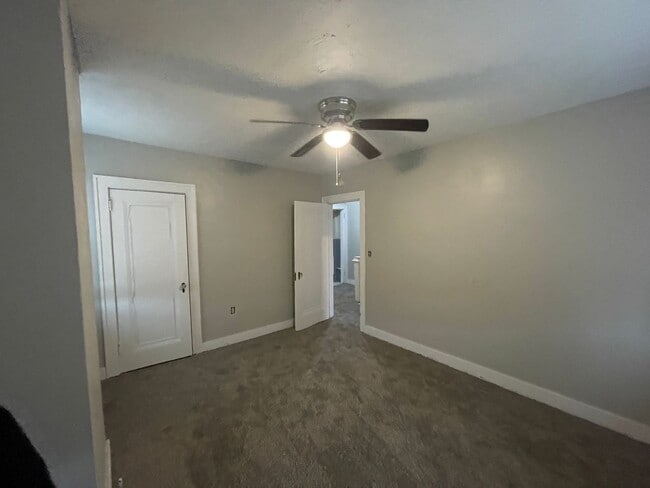 Photo - 650 Tarragonna St Apartment