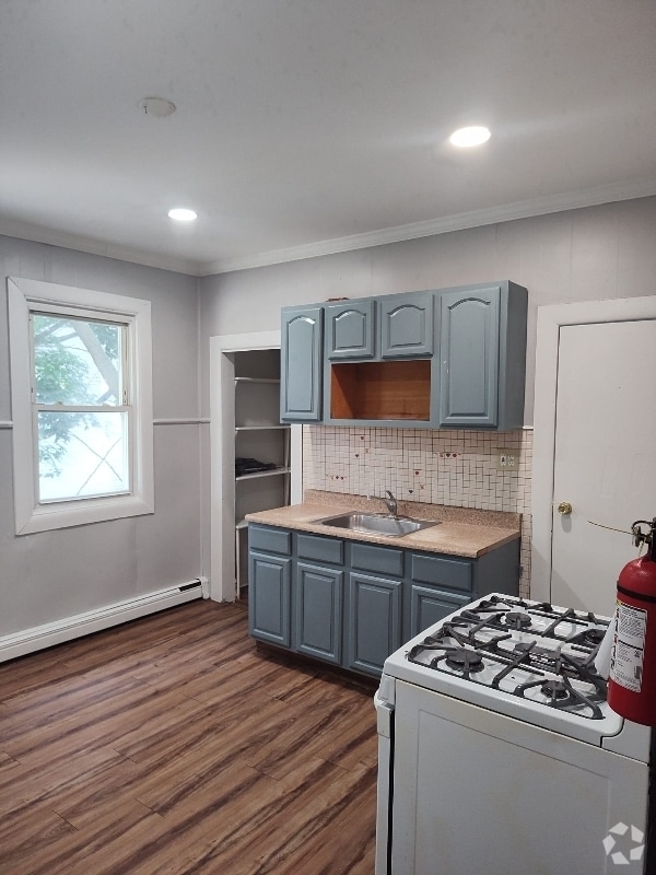 71 Haledon Ave