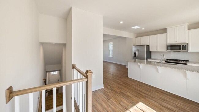 Foto del edificio - 3 bedroom Townhome- Available January 1st
