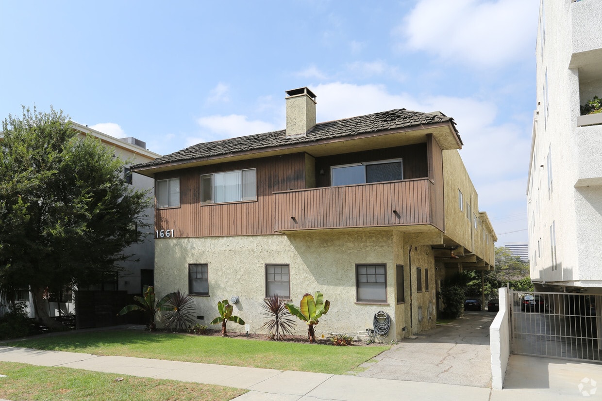 Primary Photo - 1661 Selby Ave