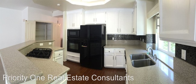 Building Photo - 10705 Mira Lago Ter