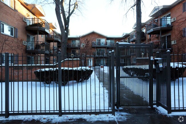Foto del edificio - 1529-1537 W Farwell Ave