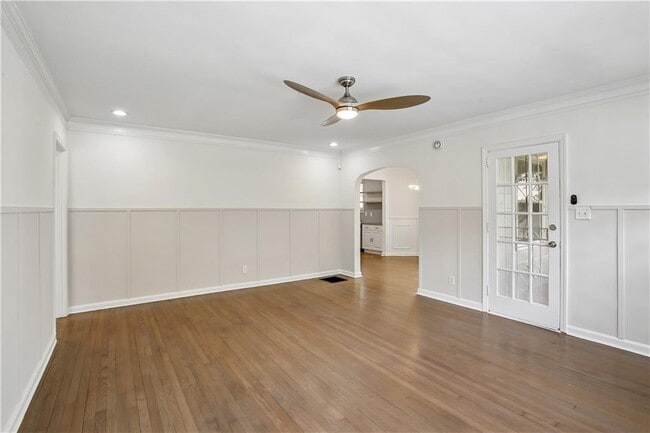 Building Photo - 1649 Beecher St SW