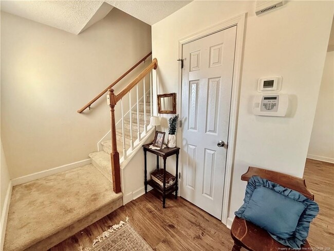 Building Photo - 234 Pender Rd