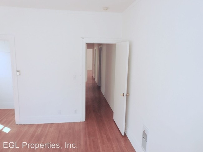Building Photo - 6125 1/2 Afton Pl