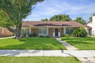 Building Photo - 3806 Murworth Dr