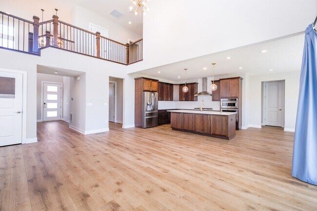Building Photo - Stunning 3 Bed 2.5 Bath New Build in Timnath!