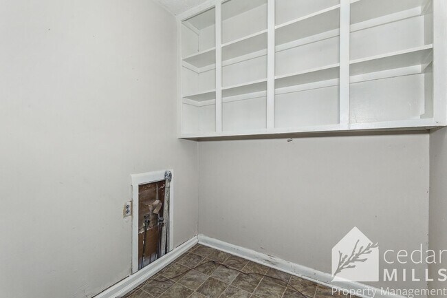 Foto del edificio - Remodeled Duplex Conveniently Located Near WSU!