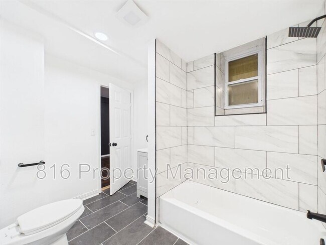 Foto del edificio - 1110 E 40th St