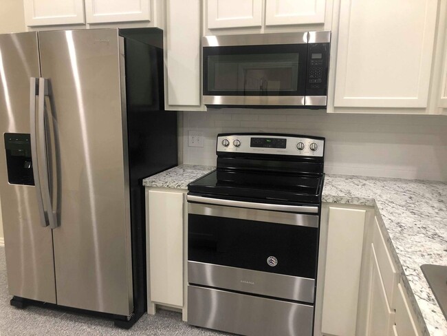 Foto del edificio - Emerson Duplex - B