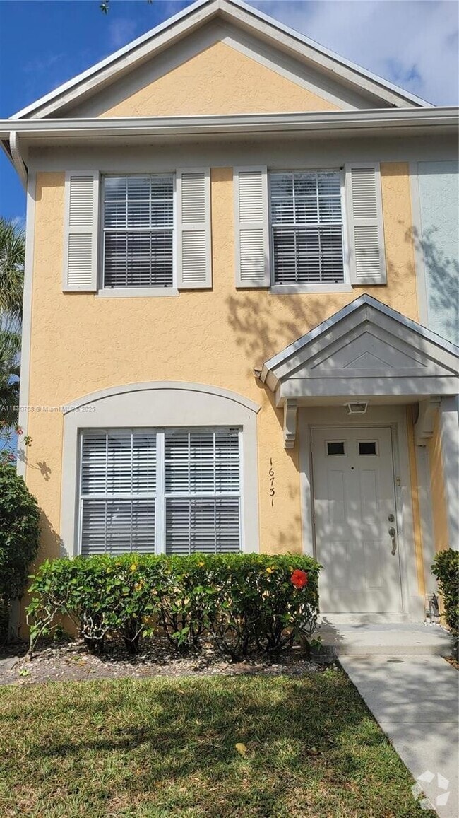 Building Photo - 16731 Hemingway Dr