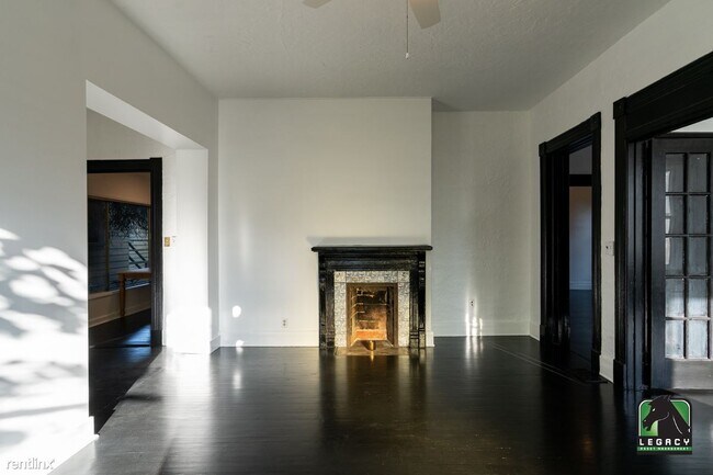 Building Photo - 6 br, 2 bath House - 2346 Portland Street