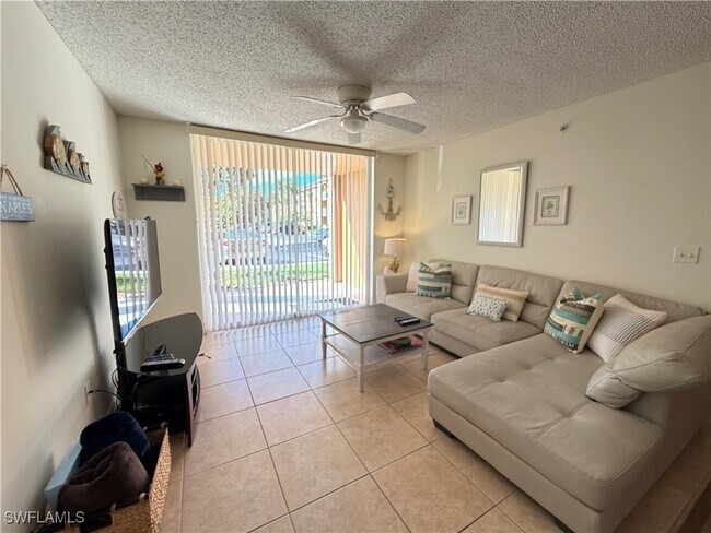 Foto del edificio - 1220 Wildwood Lakes Blvd