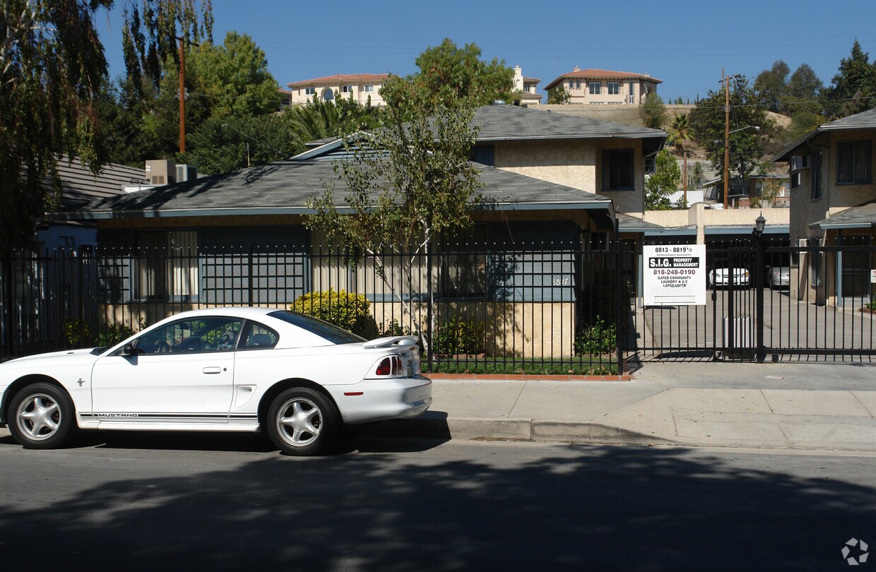 8813 Fenwick St, Sunland, CA 91040 Apartments in Sunland, CA