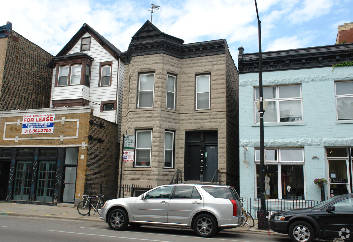 Building Photo - 1708 N Damen Ave