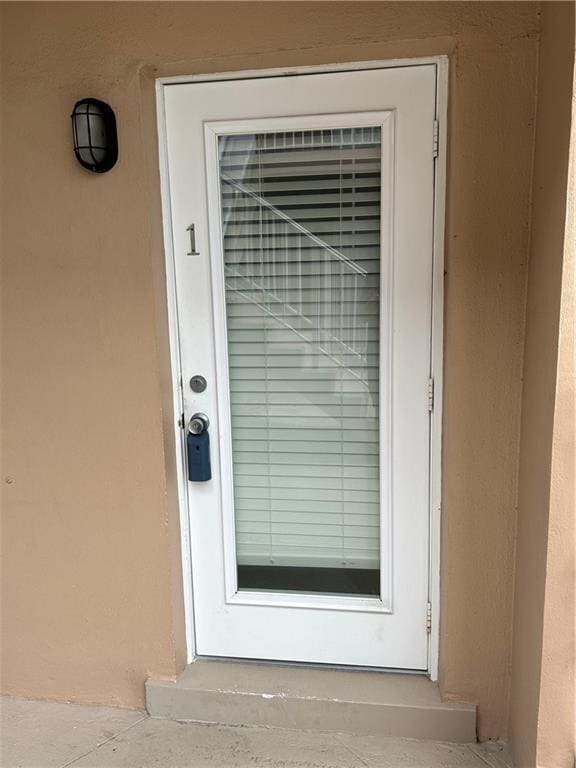 Building Photo - 2737 NE 28th St